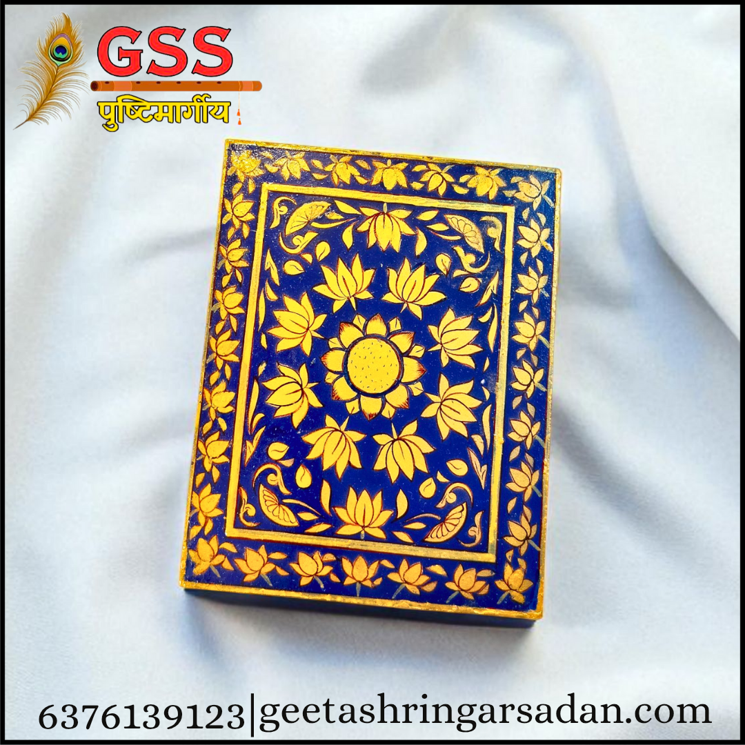 Hand-painted lotus aarsi