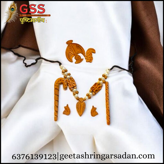 Chandan Moti Shringar